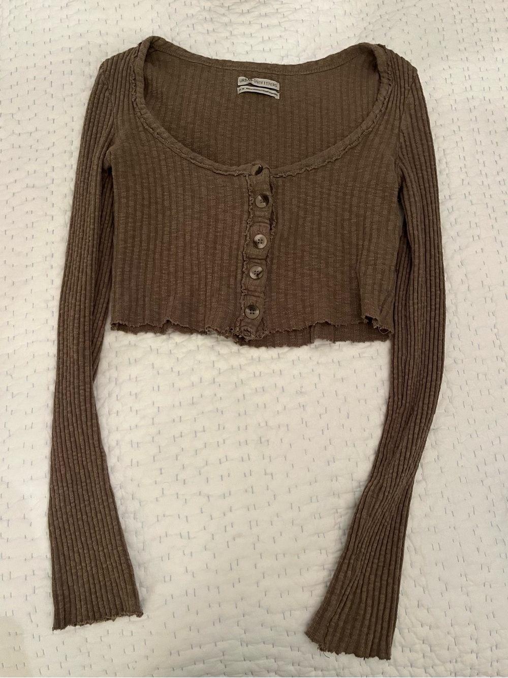 Urban Outfitters Ribbed Cropped Button-Front Long Sleeve Top - Dark Green